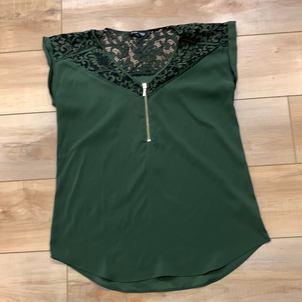 Express Shirt in Excellent Condition